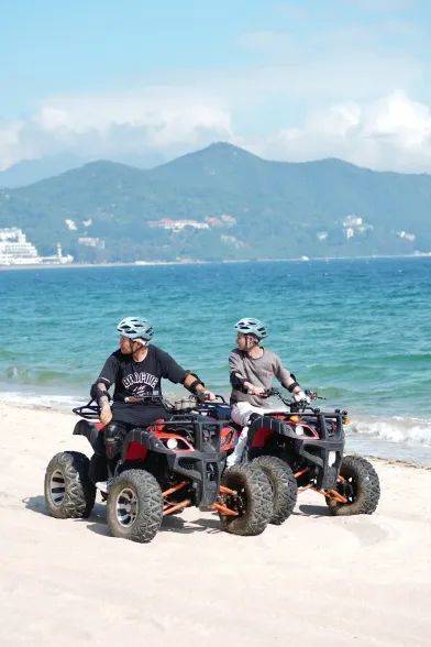 滩营地3000平草坪连大海 玩一天都不够AG真人直营深圳大鹏藏了一座东南亚风情沙(图10)